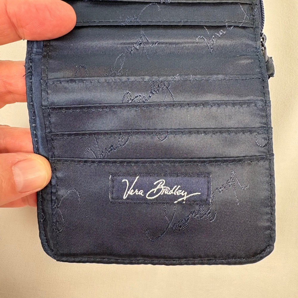Vera Bradley Bifold Wallet Blue Green Daisy Daisy Quilted‎ Floral Coin Pocket - Picture 7 of 10